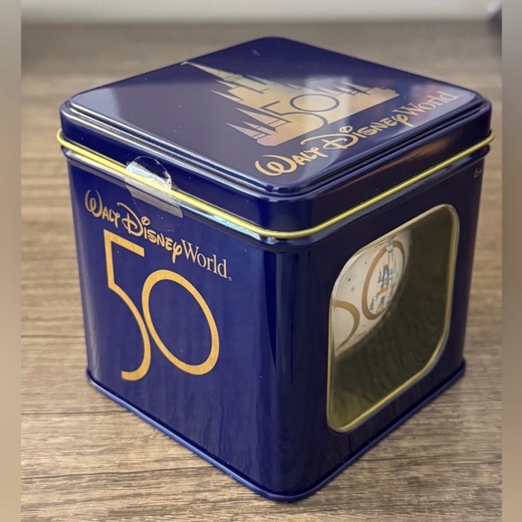 Walt Disney World 50th Anniversary Bundle - Picture 8 of 12